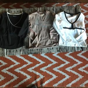 ⭐️Bundle of 3 small v neck shirts. L/s & 3/4 sleev